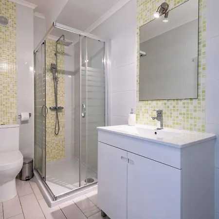 Downtown Rooftop 1 Bedroom Apartment Albufeira