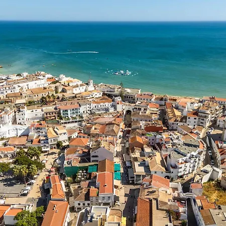 Downtown Rooftop 1 Bedroom * Albufeira