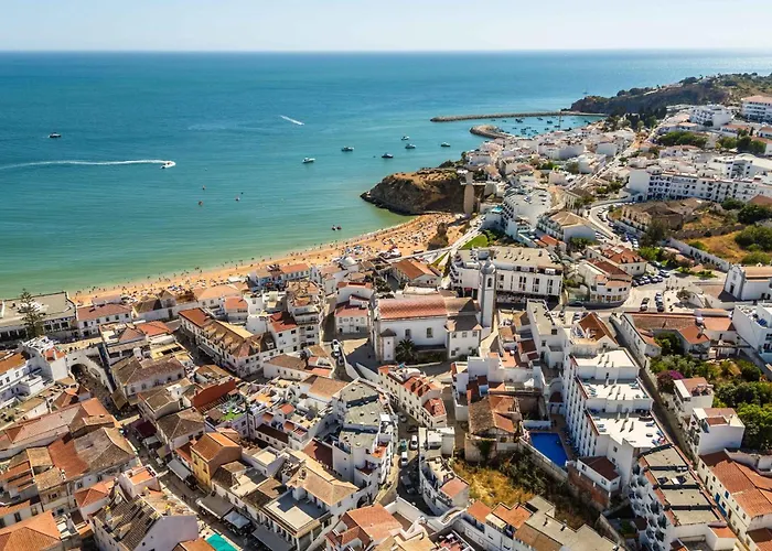 Downtown Rooftop 1 Bedroom Apartment Albufeira