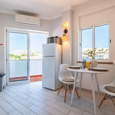 Downtown Rooftop 1 Bedroom Apartment